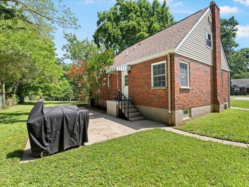 1267 Ayershire Avenue, Cincinnati, OH 45230 Photo 41