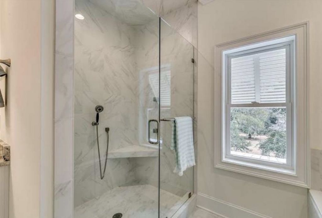 11 Flaggpoint Ln. Photo 14