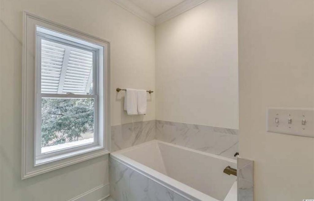 11 Flaggpoint Ln. Photo 15