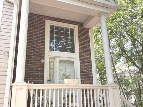 259 W Treehouse Lane W, Unit 259, Round Lake, IL 60073