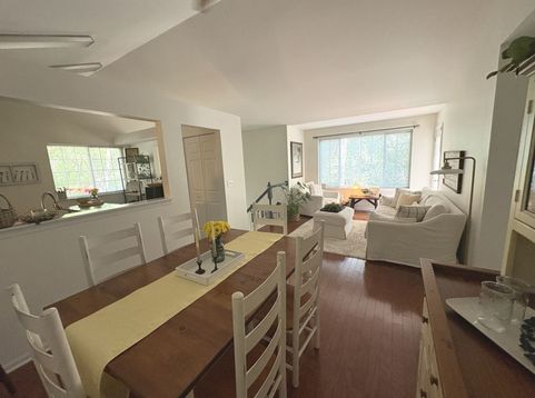 Main Photo