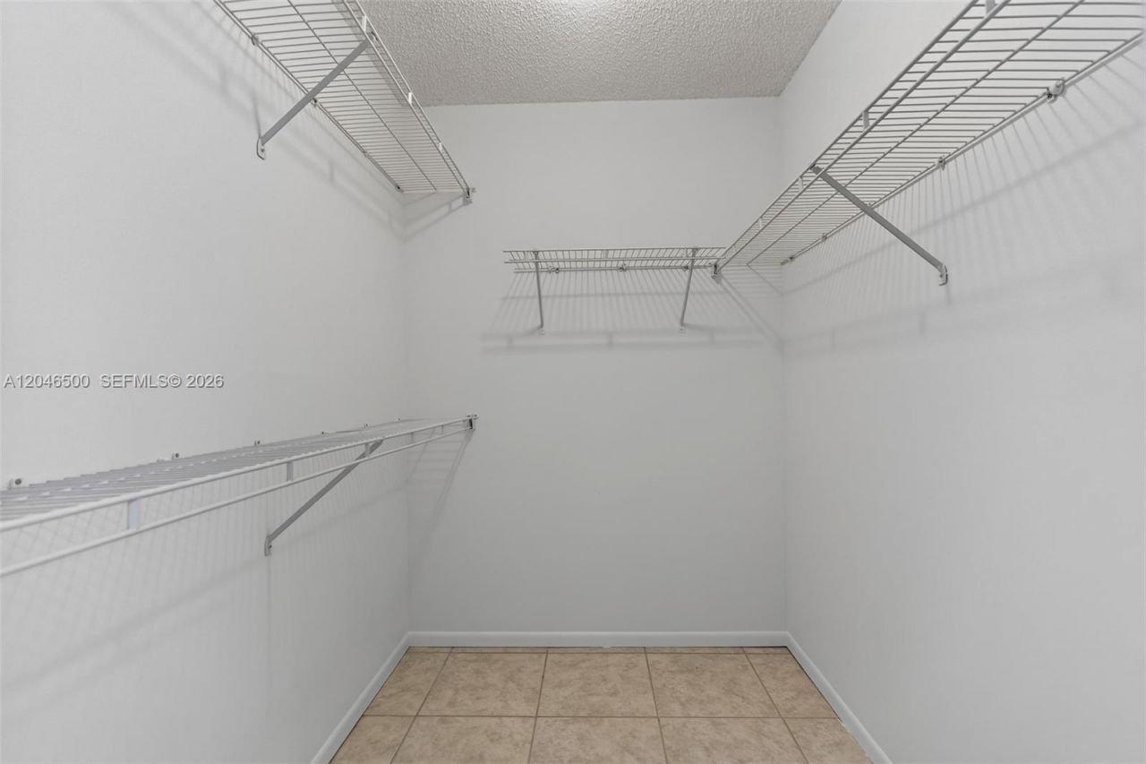 2301 S Ocean Dr , Unit 1004, Hollywood, FL 33019 Photo