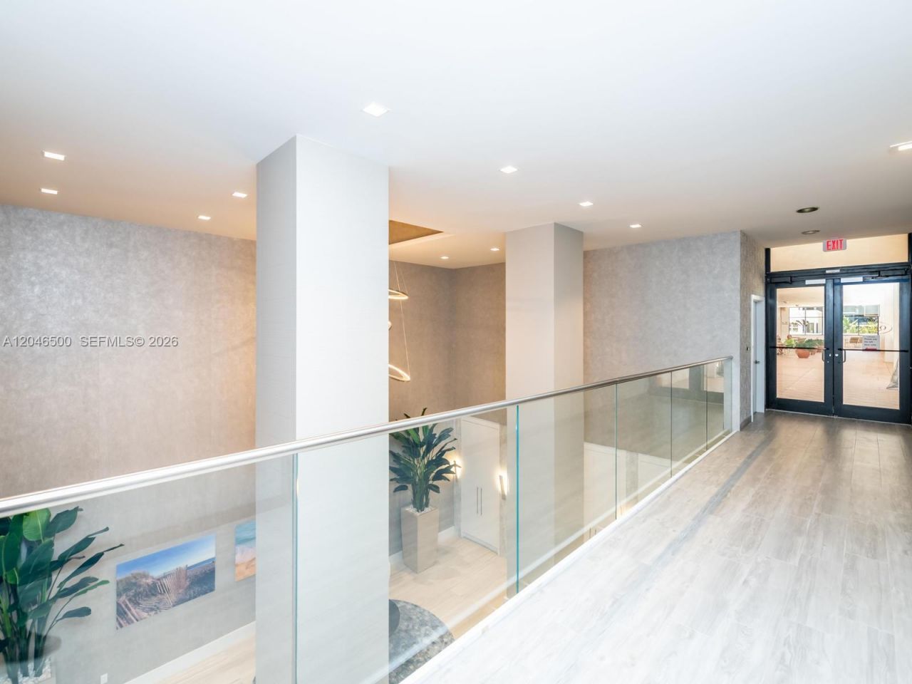 2301 S Ocean Dr , Unit 1004, Hollywood, FL 33019 Photo