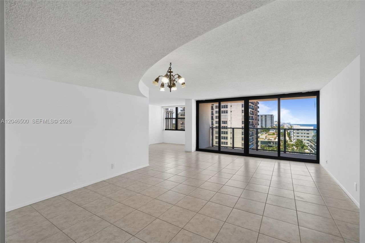 2301 S Ocean Dr , Unit 1004, Hollywood, FL 33019 Photo