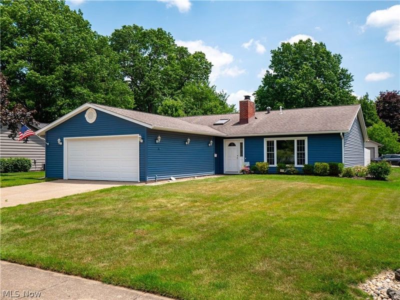 557 Crossbrook Drive, Berea, OH 44017 Photo 1