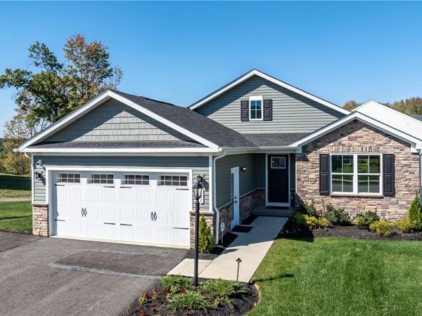 321 Coughton Cross Dr , Harmony, PA 16037