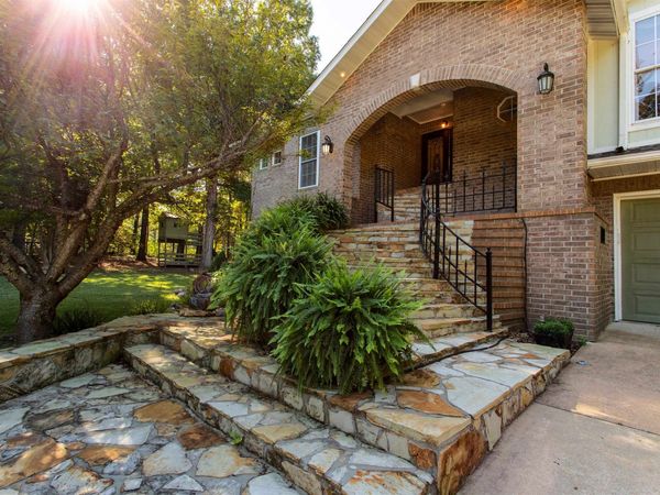 50 Spokane Drive, Cherokee Village, AR 72529