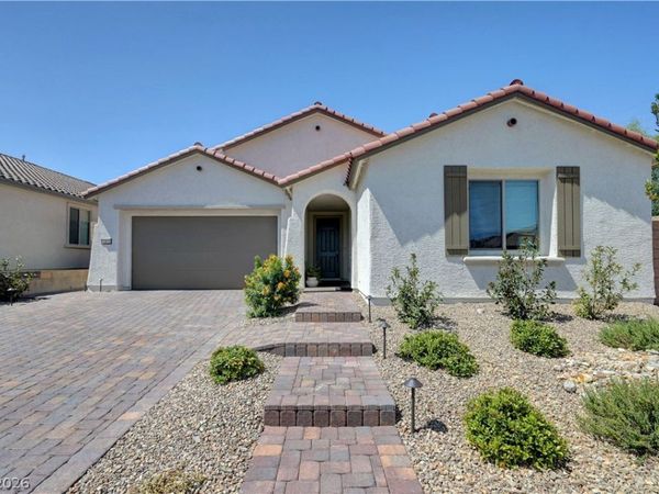 10826 Delparke Valley Avenue, Las Vegas, NV 89166