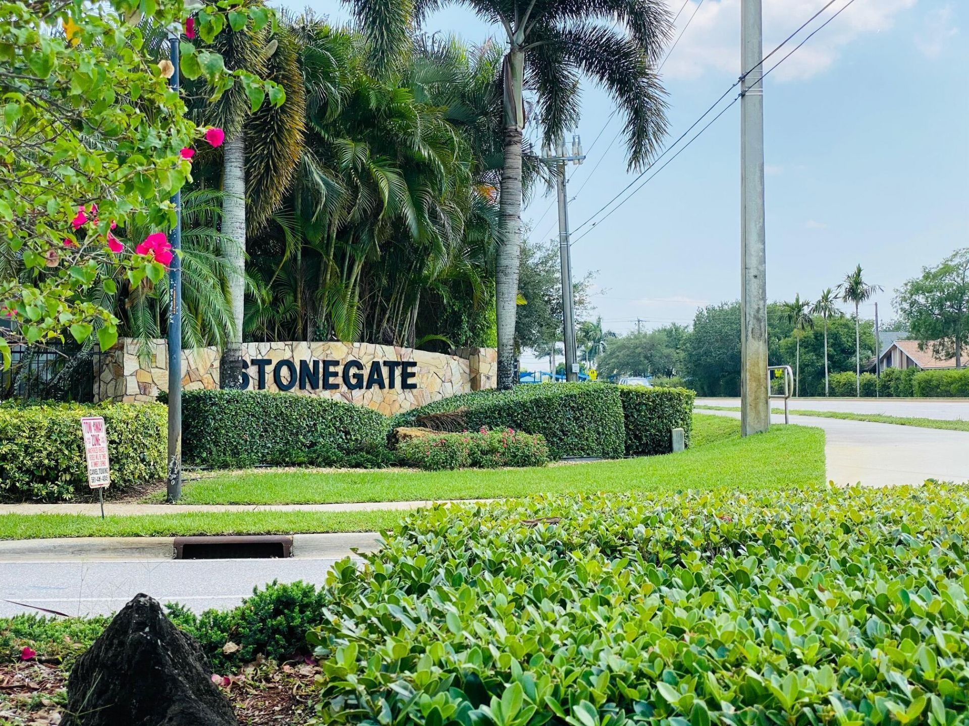 2485 Stonegate Drive, Wellington, FL 33414 Photo