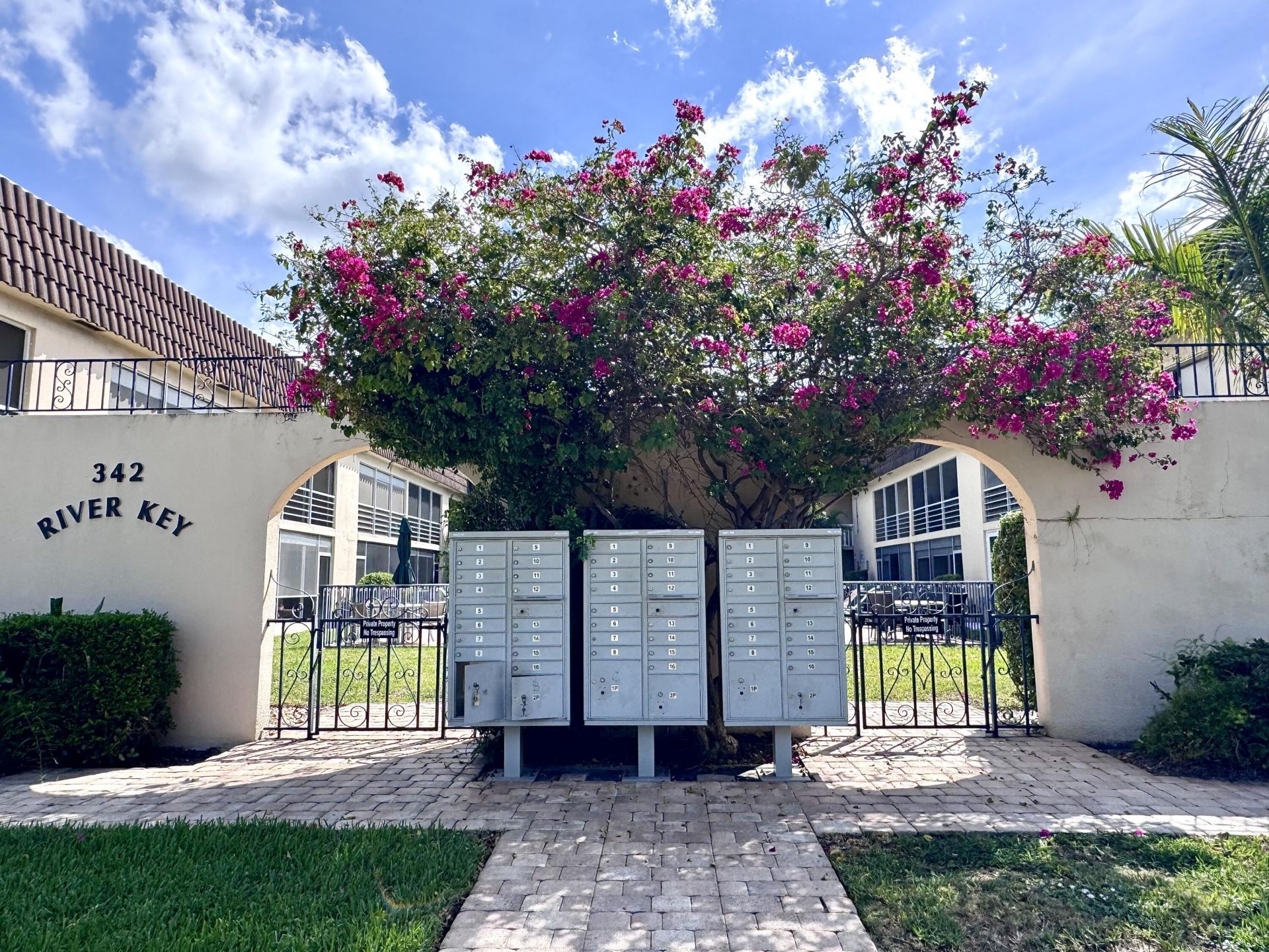 342 Southwind Drive, Unit 205, North Palm Beach, FL 33408 Photo