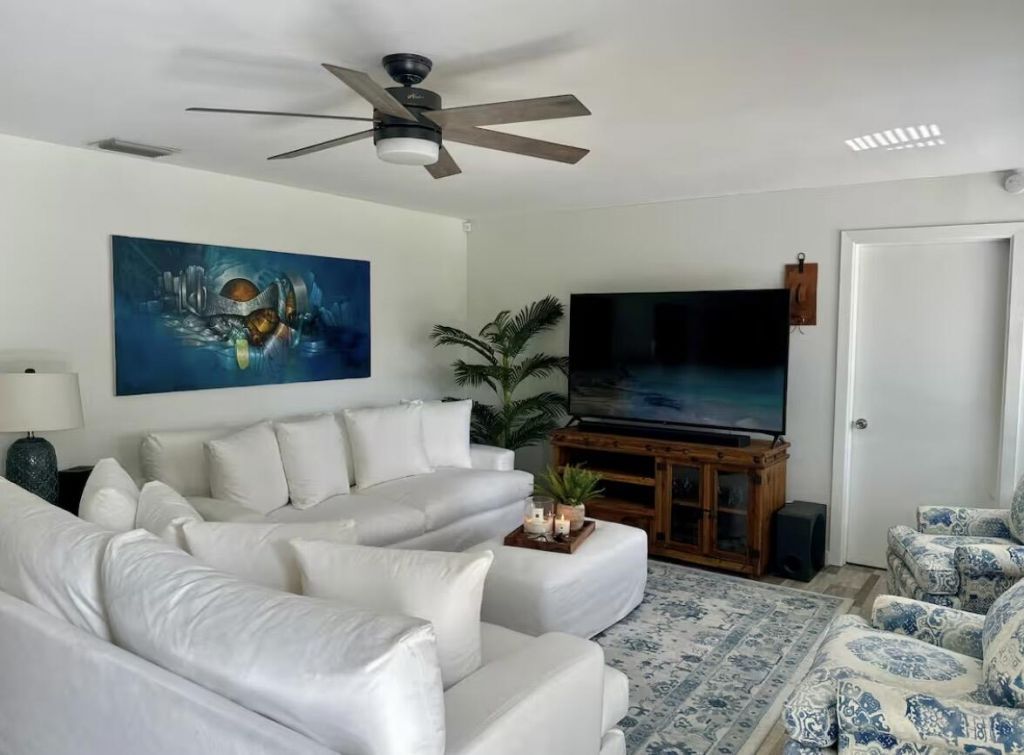 528 Date Palm Drive, Lake Park, FL 33403 Photo