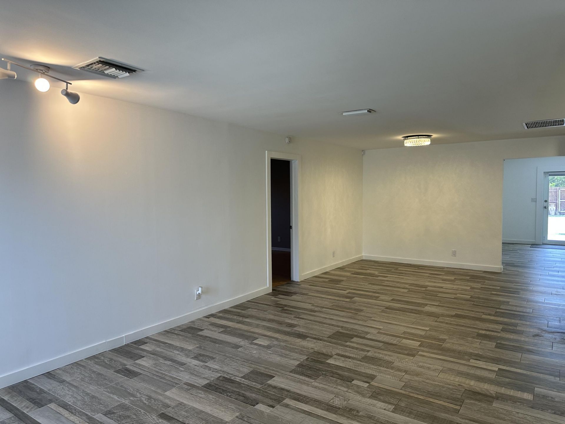 528 Date Palm Drive, Lake Park, FL 33403 Photo