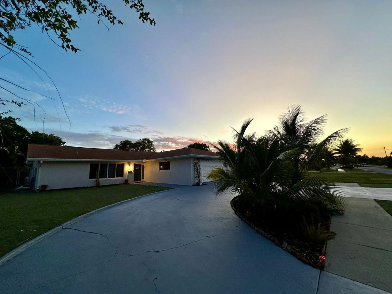 528 Date Palm Drive, Lake Park, FL 33403 Photo