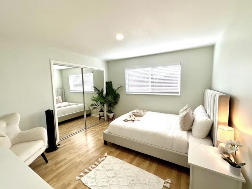 528 Date Palm Drive, Lake Park, FL 33403 Photo