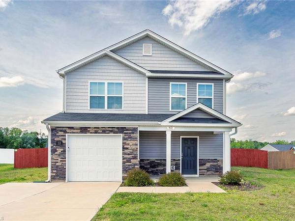 213 Rose Wind Way , Mayodan, NC 27027