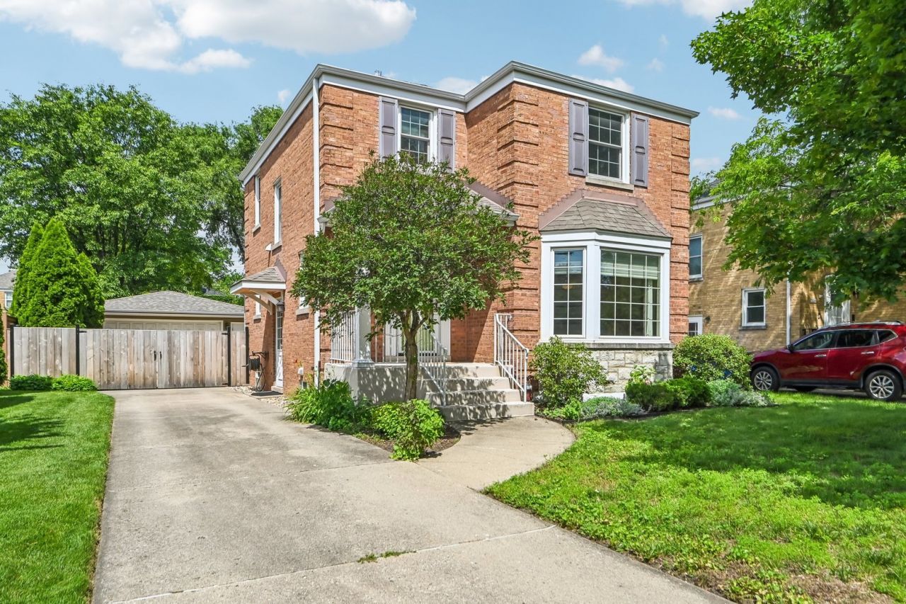 7132 N Ottawa Avenue, Chicago, IL 60631 Main Photo