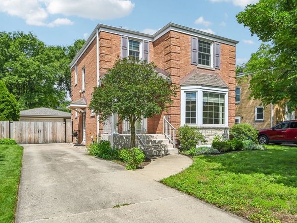 7132 N Ottawa Avenue , Chicago, IL 60631
