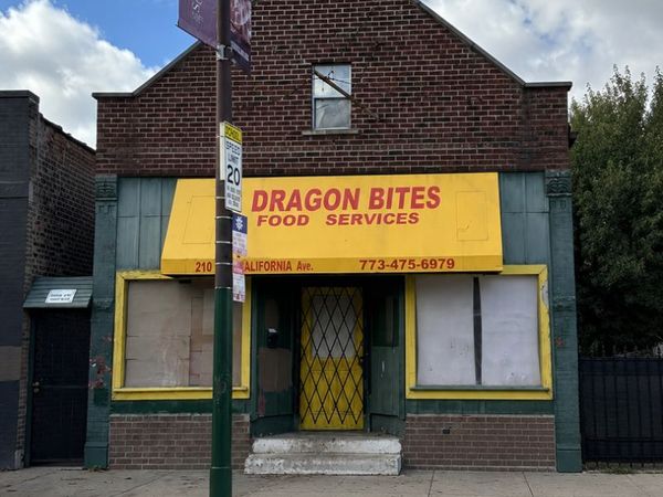2104 S California Avenue, Chicago, IL 60608