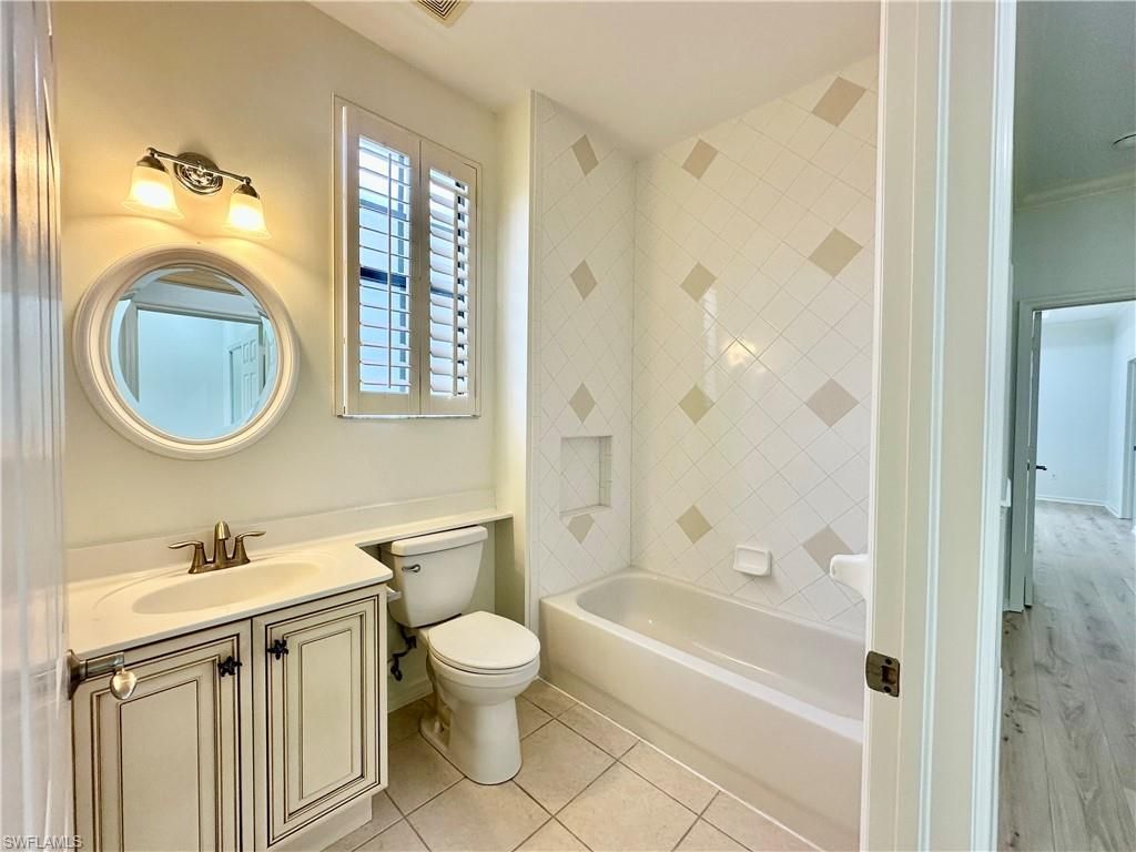 15031 Summit Place Cir , Unit 42, Naples, FL 34119 Photo