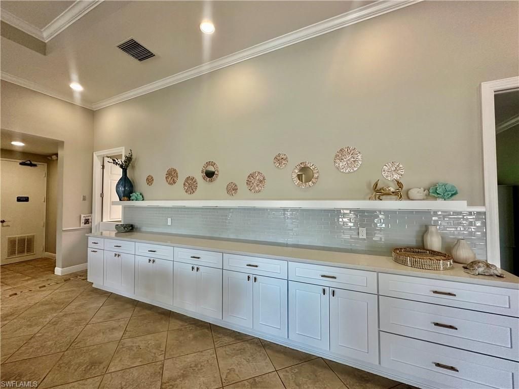 15031 Summit Place Cir , Unit 42, Naples, FL 34119 Photo