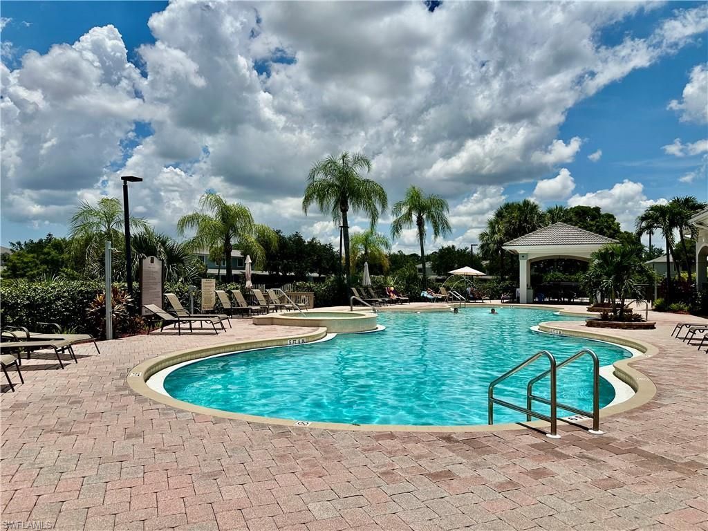 15031 Summit Place Cir , Unit 42, Naples, FL 34119 Photo