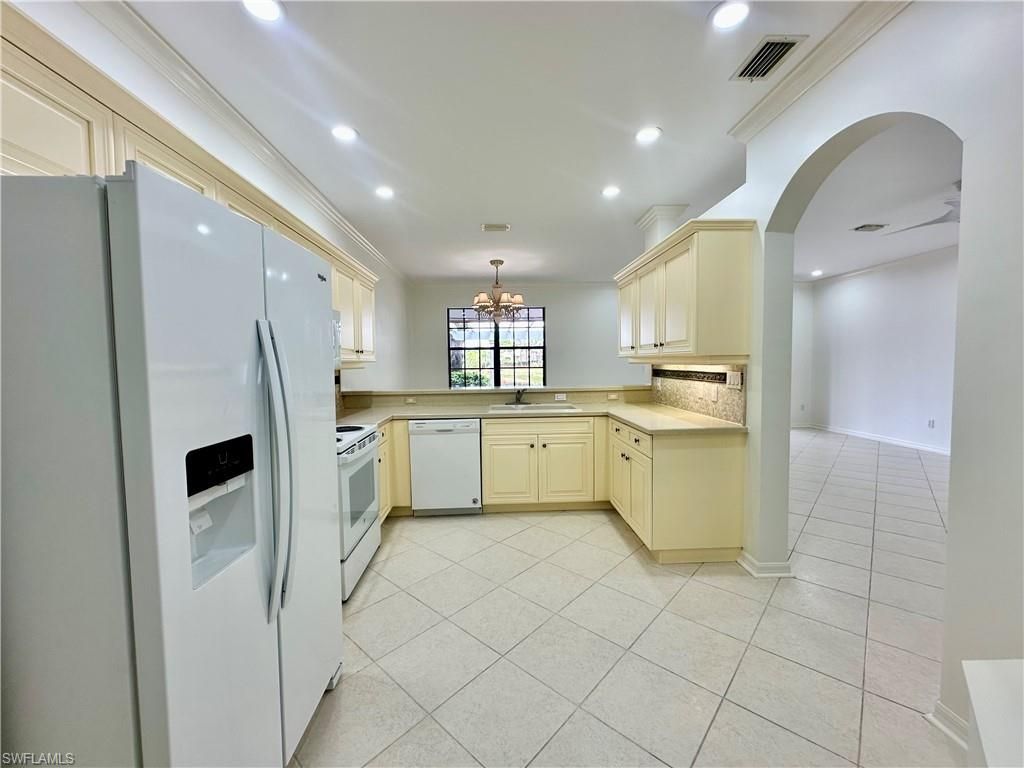 15031 Summit Place Cir , Unit 42, Naples, FL 34119 Photo