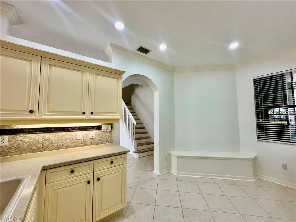 15031 Summit Place Cir , Unit 42, Naples, FL 34119 Photo