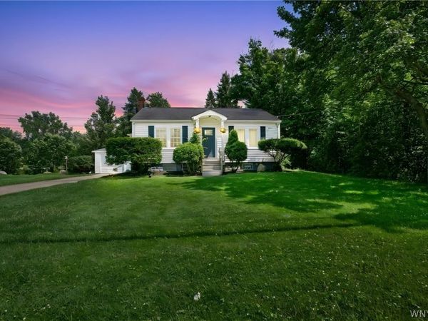 5201 Scranton Road , Hamburg, NY 14075