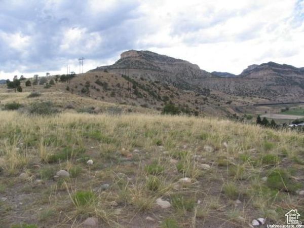 700 N SPRING CANYON DR , Helper, UT 84526