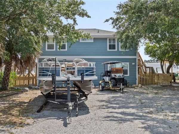 320 Pineda Street, Dauphin Island, AL 36528