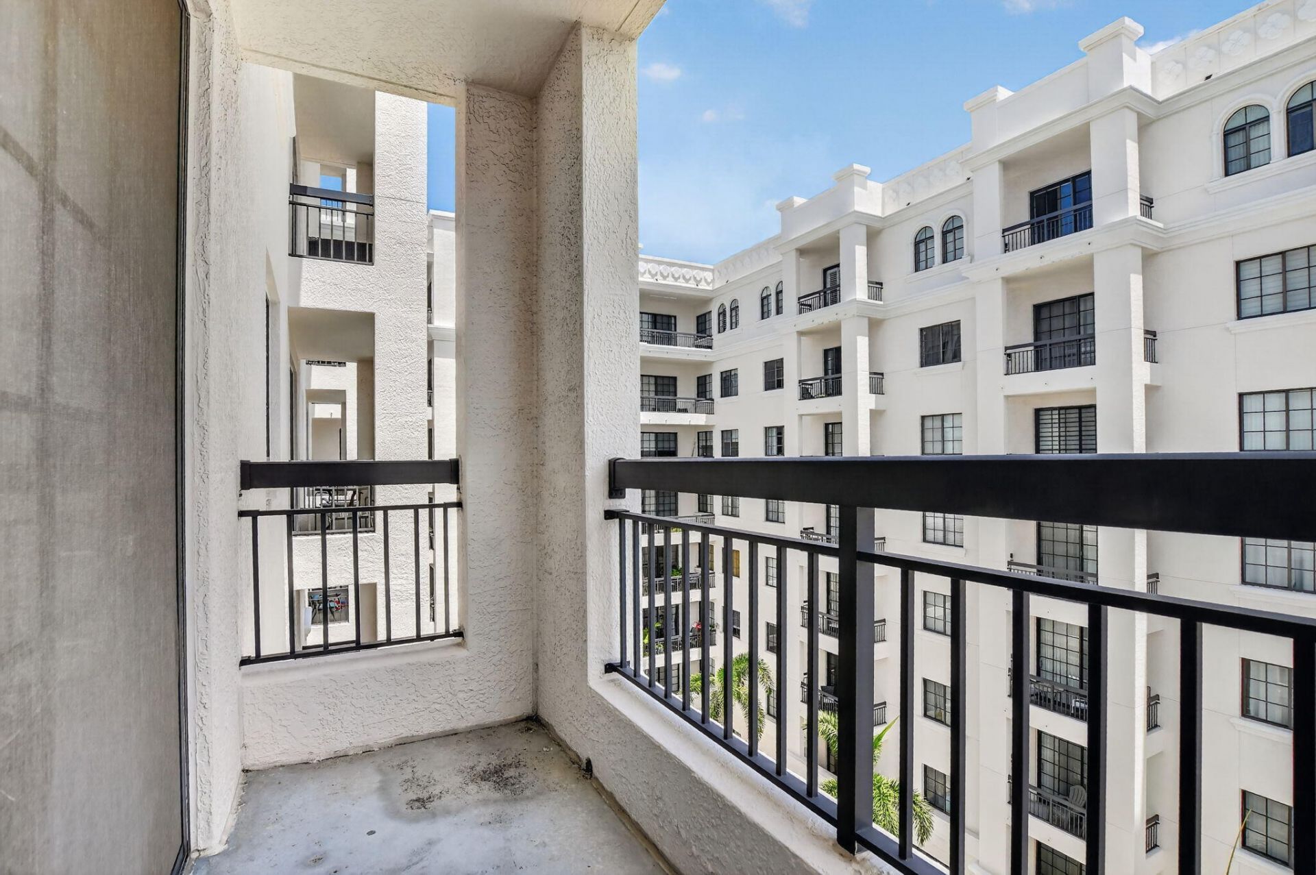 233 S Federal Highway, Unit 702, Boca Raton, FL 33432 Photo