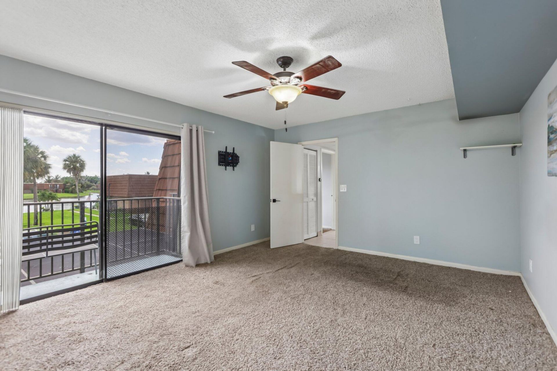 1176 SW 118th Terrace, Davie, FL 33325 Photo