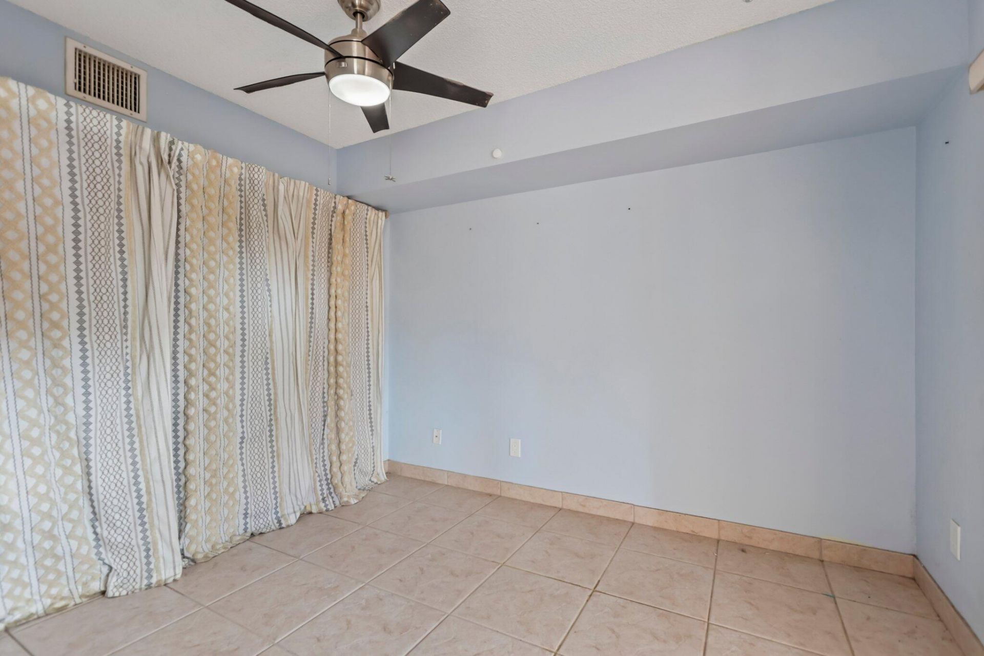 1176 SW 118th Terrace, Davie, FL 33325 Photo