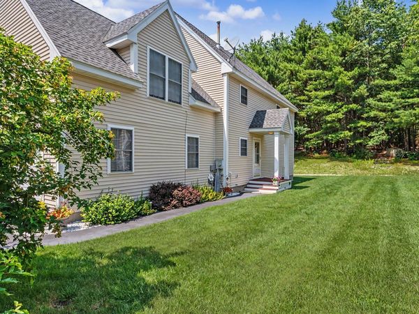 68 Barbara Lane, Hudson, NH 03051