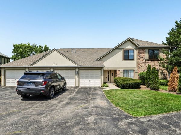 1728 N Emerald Bay , Unit 4, Palatine, IL 60074