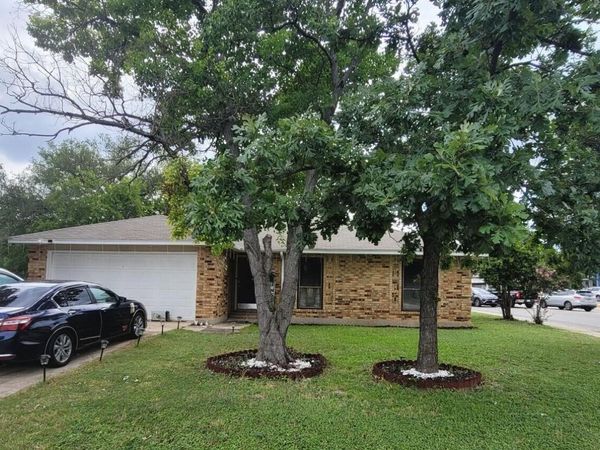 8901 Timber Cut, San Antonio, TX 78250