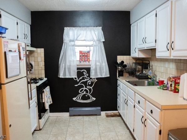 37 Espy Rd, Unit 6B, Caldwell, NJ 07006