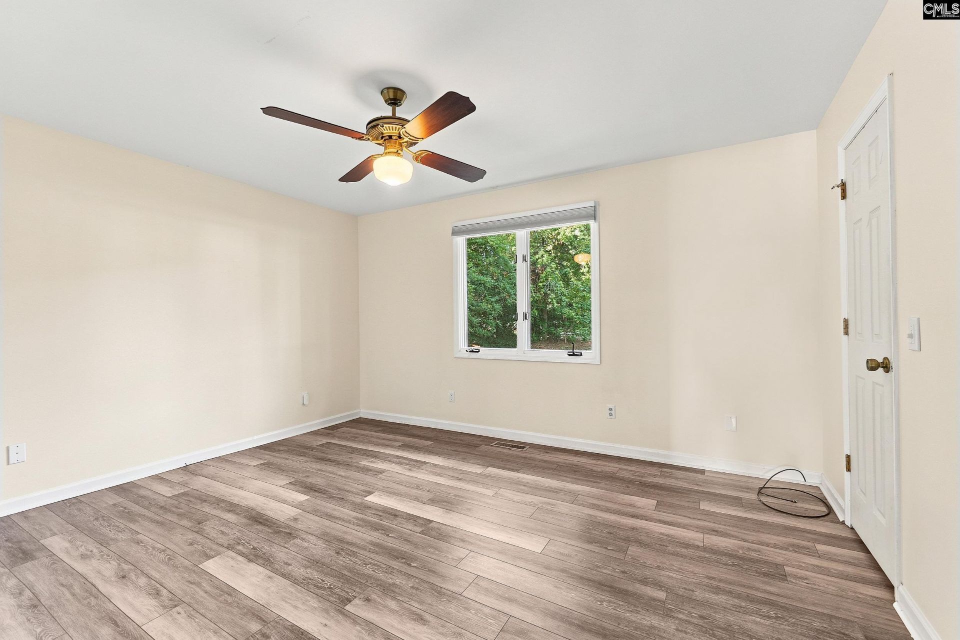 447 Edgewater Drive Photo 28