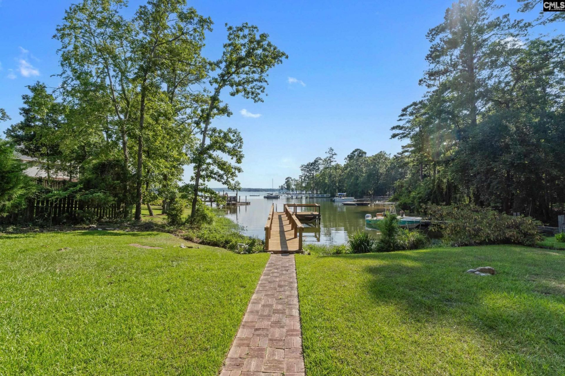 447 Edgewater Drive Photo 34