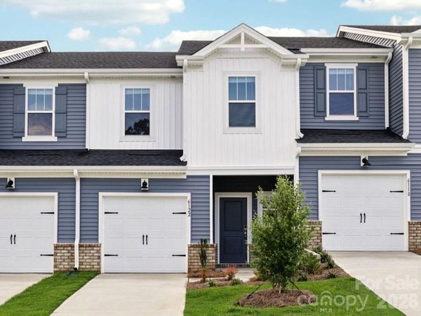 9020 Foggy Brook Loop , Charlotte, NC 28216