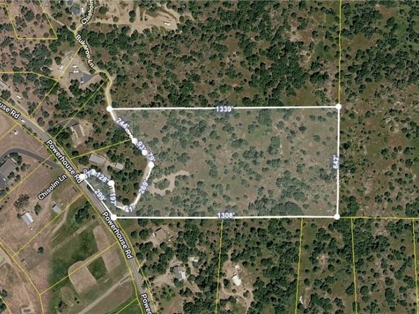 25 Buckaroo Lane, Auberry, CA 93602