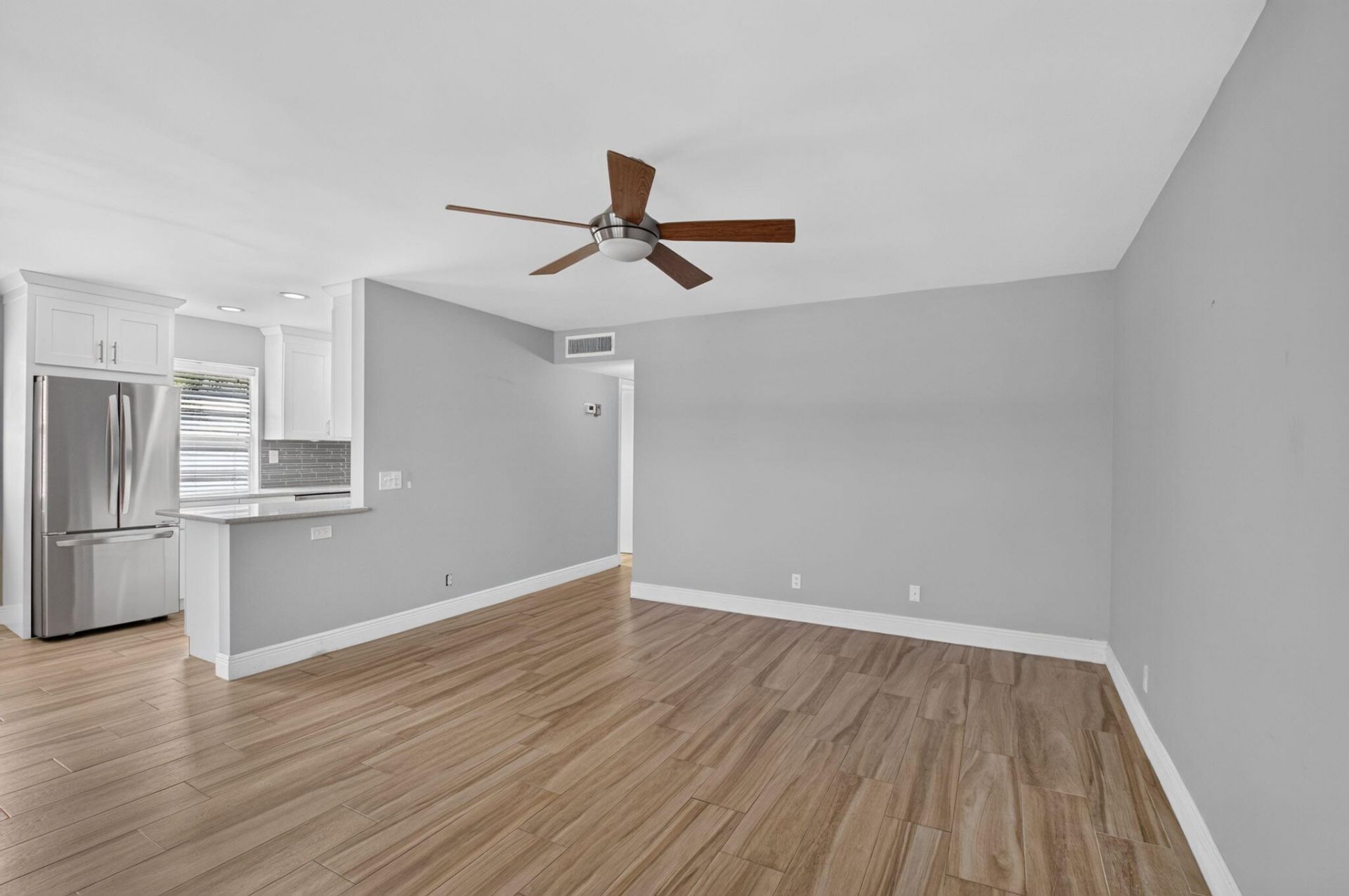 374 Capri H, Delray Beach, FL 33484 Photo