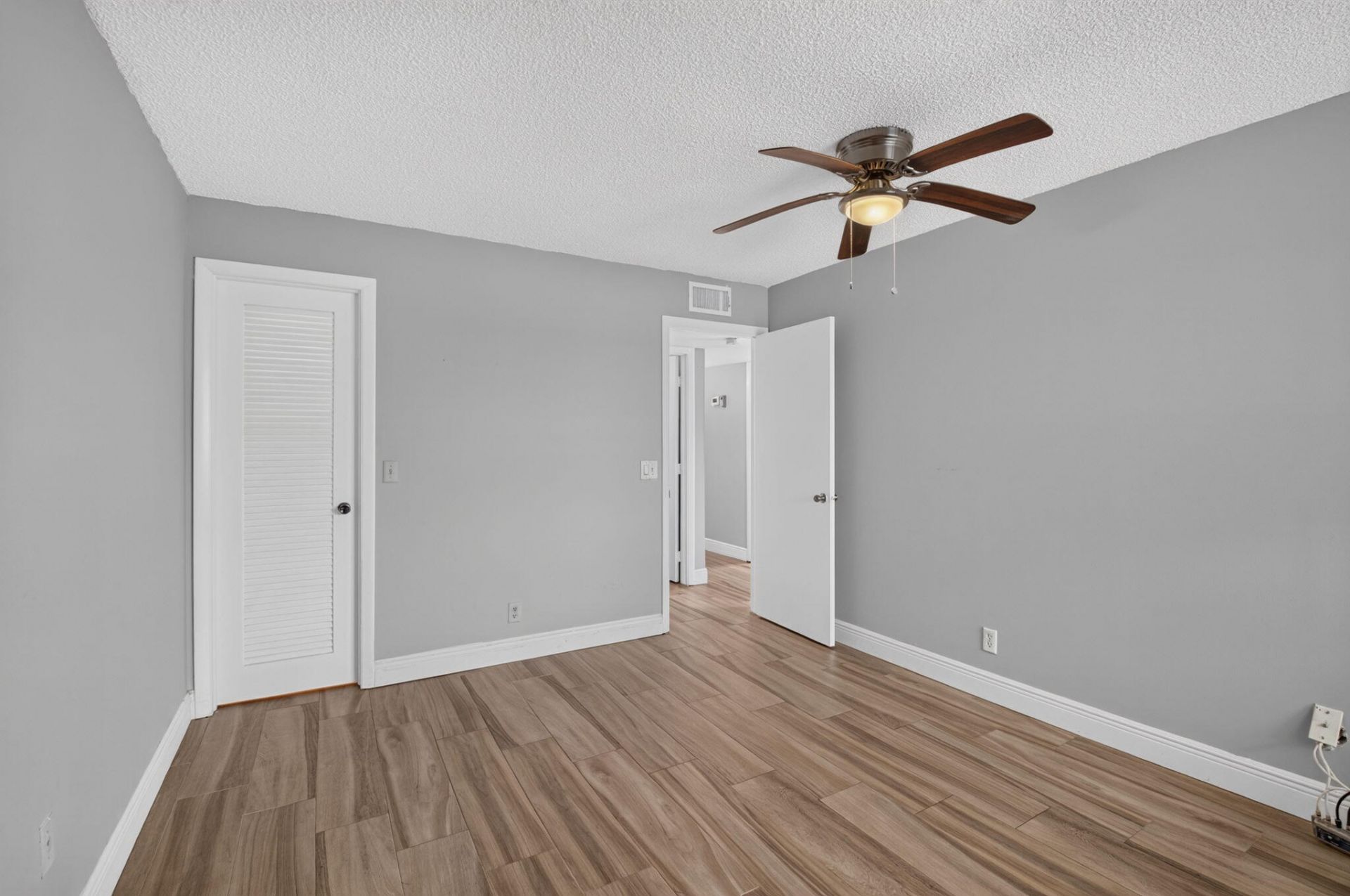 374 Capri H, Delray Beach, FL 33484 Photo
