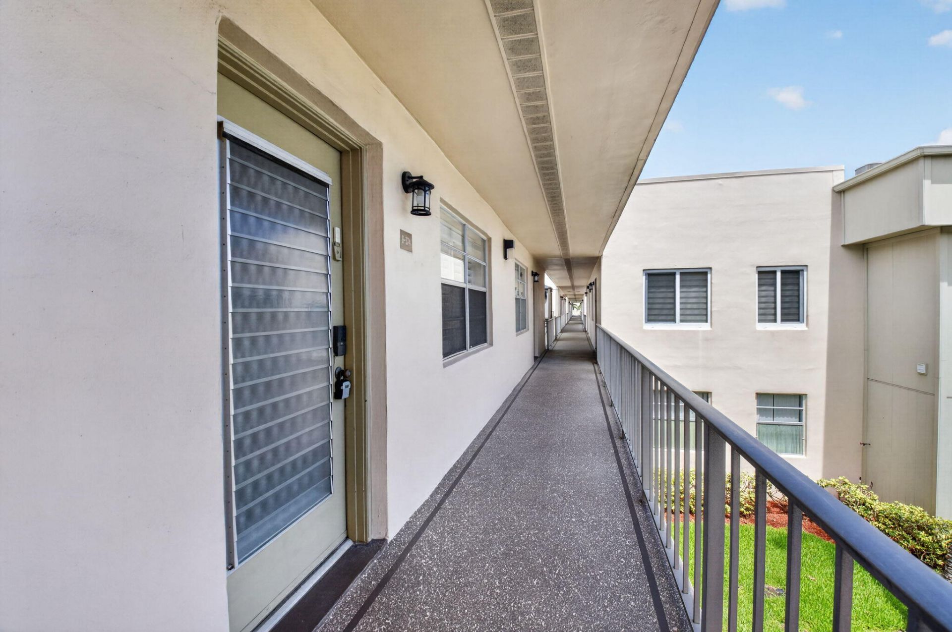 374 Capri H, Delray Beach, FL 33484 Photo