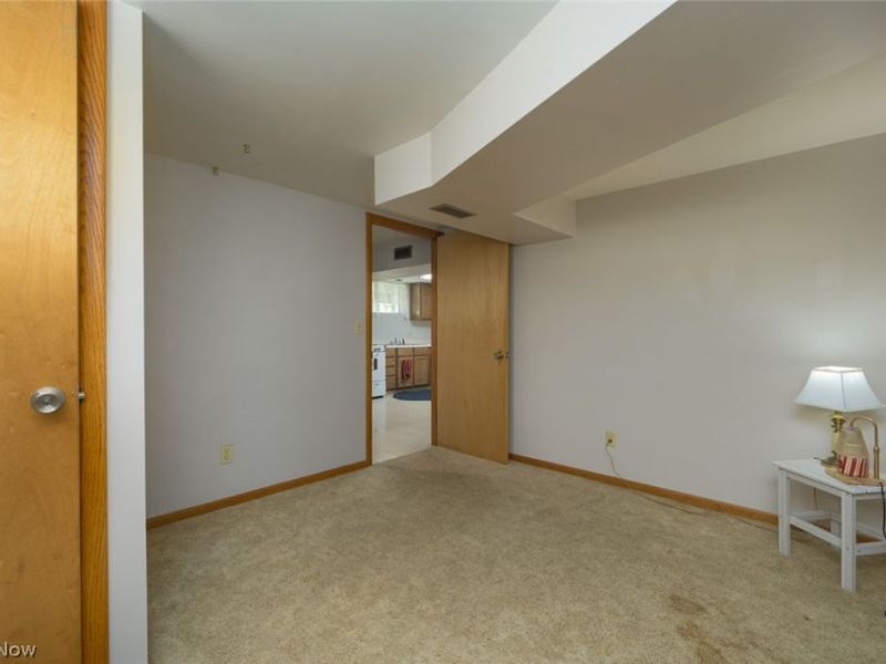 408 Newton Street, Tallmadge, OH 44278 Photo 32