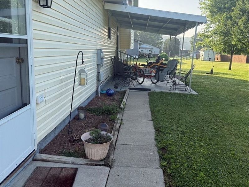 24561 County Road 24, Coshocton, OH 43812 Photo 5