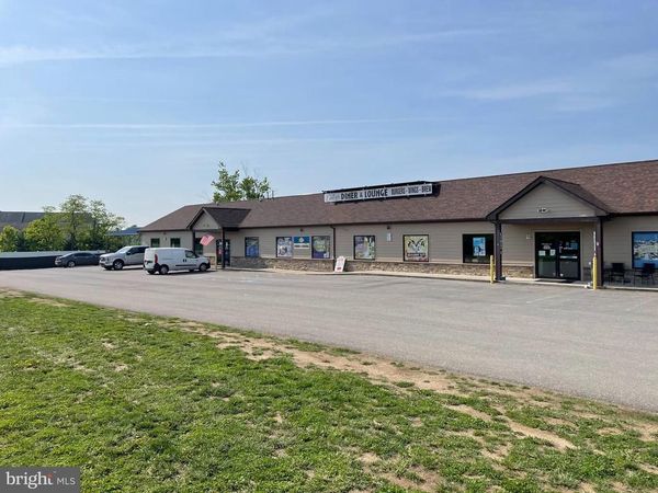 4922 WILLIAMSPORT PIKE, MARTINSBURG, WV 25404