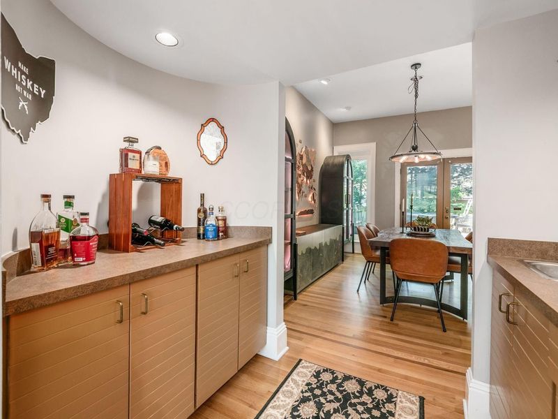 406 W 6th Avenue, Columbus, OH 43201 Photo 7