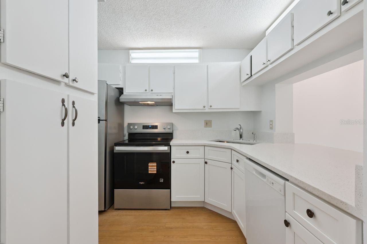 8215 Sun Spring Circle , Unit 12, Orlando, FL 32825 Photo