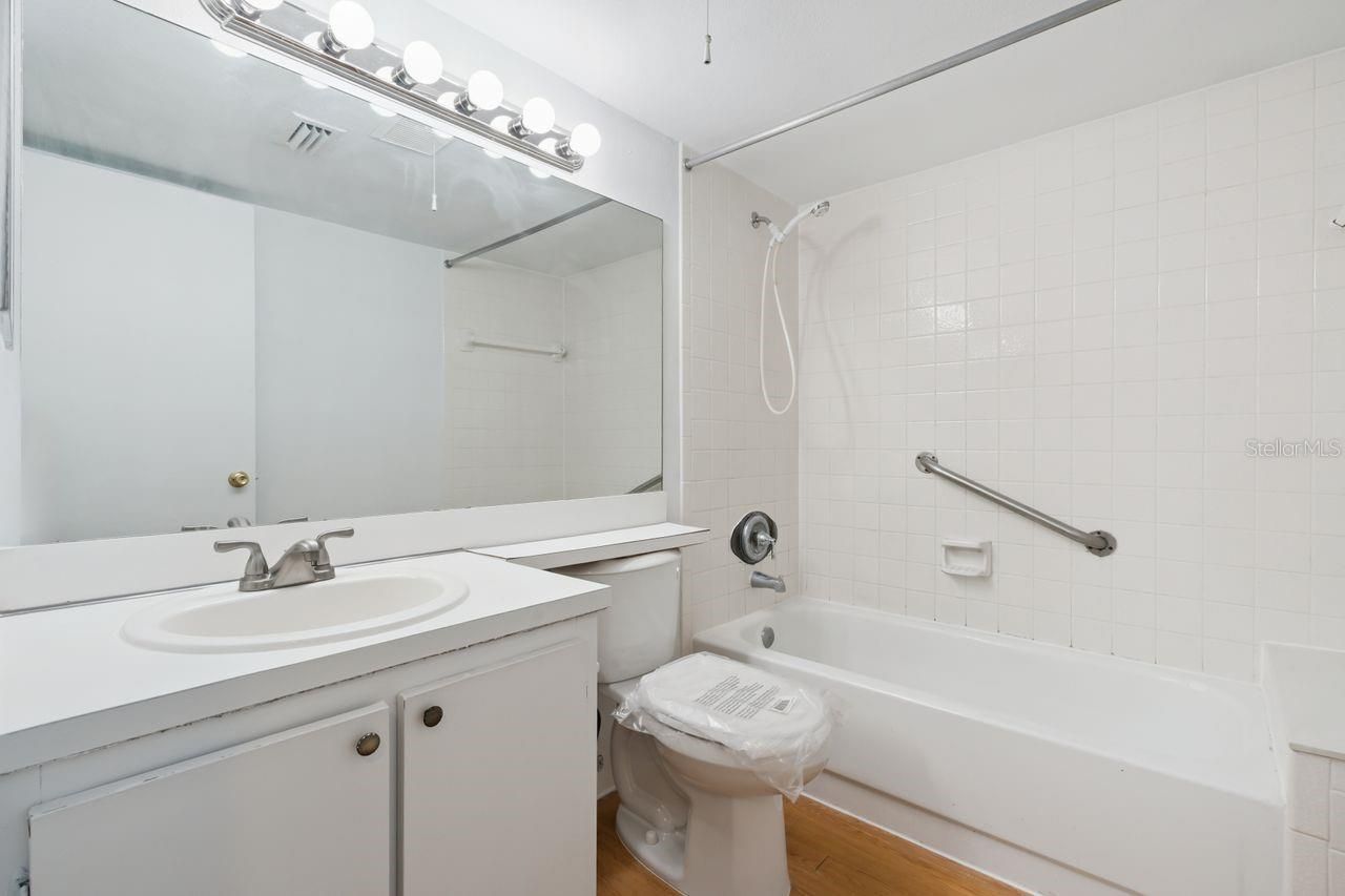 8215 Sun Spring Circle , Unit 12, Orlando, FL 32825 Photo